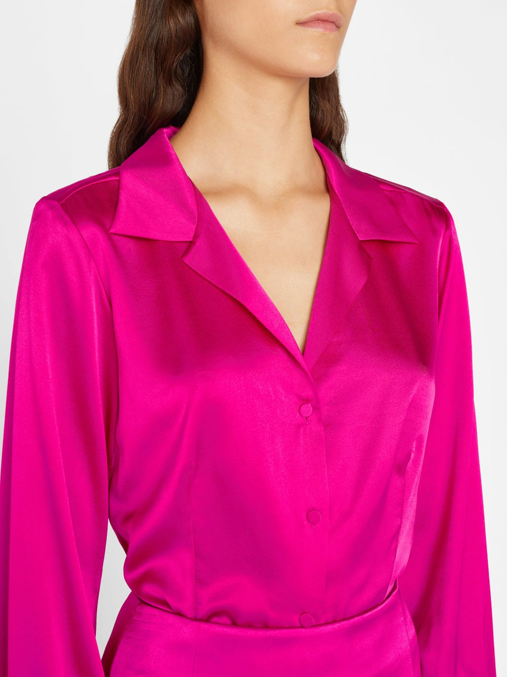 shirt crop in view